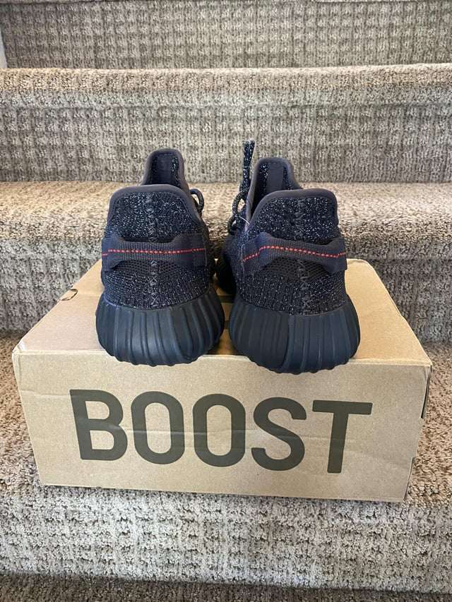 Adidas Yeezy 350 V2 Black Static image 7