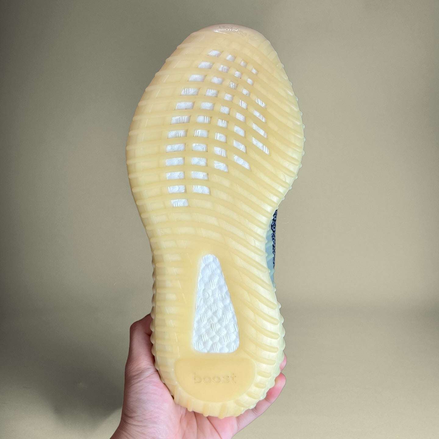 Adidas Yeezy 350 V2 Carbon Asriel image 4