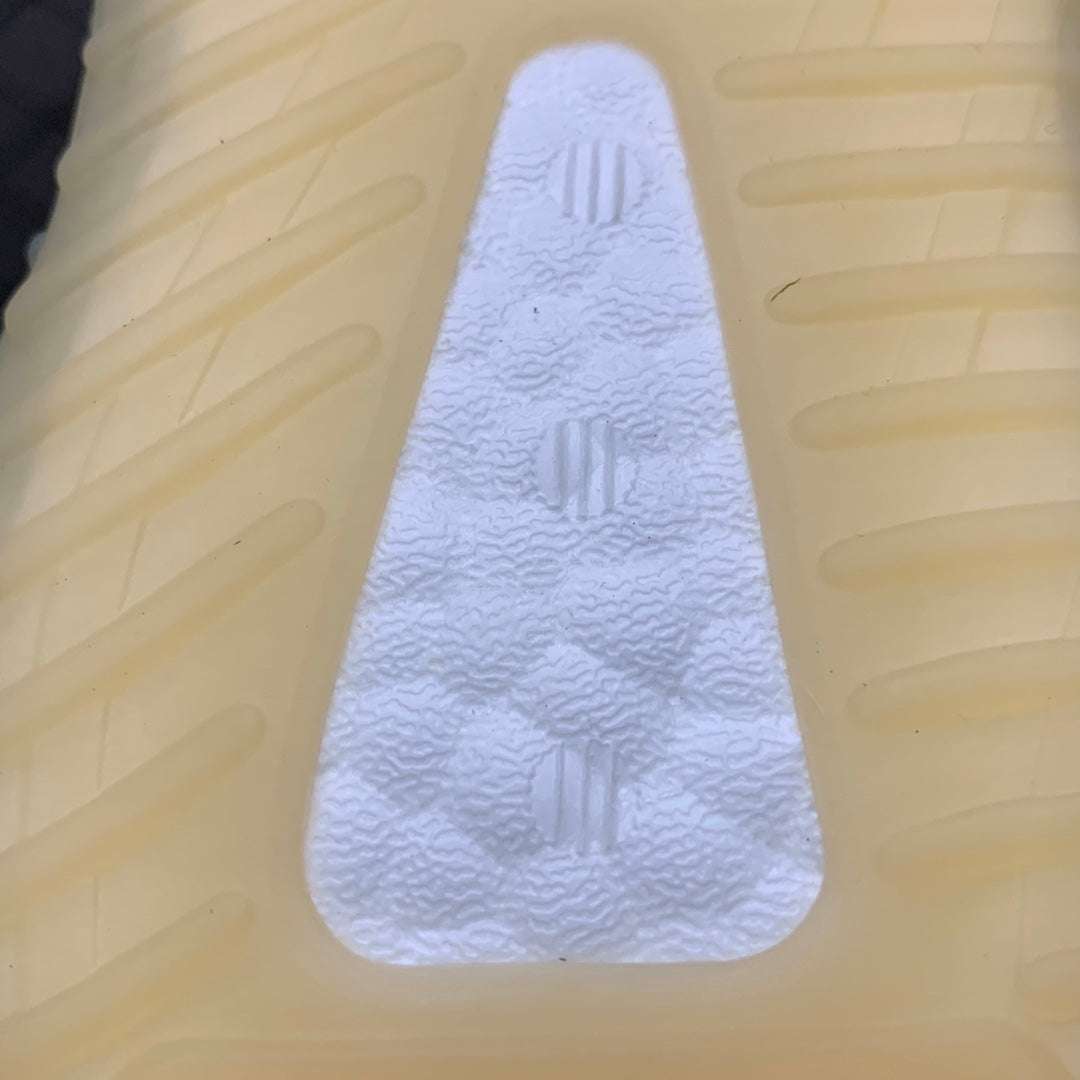 Adidas Yeezy 350 V2 DESERT SAGE image 9