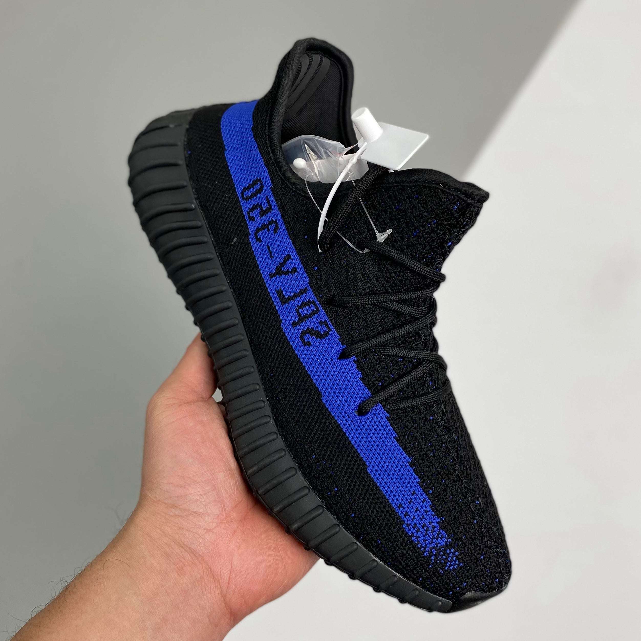 Adidas Yeezy 350 V2 Dazzling Blue image