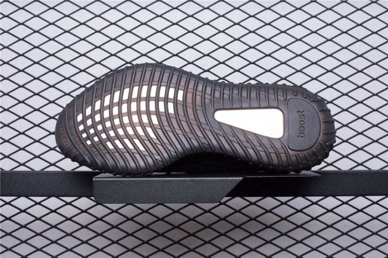 Adidas Yeezy 350 V2 Oreo image 8
