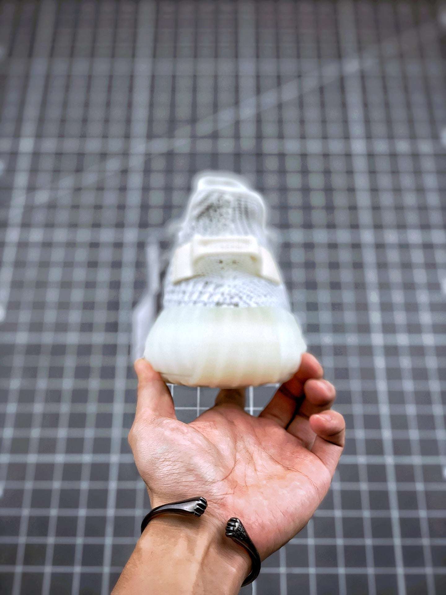 Adidas Yeezy 350 V2 Static White Stary Skye image 7