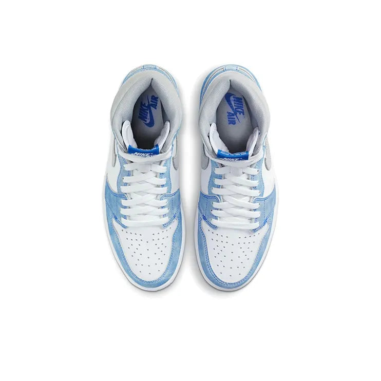 Air Jordan 1 Retro High OG HYPER ROYAL