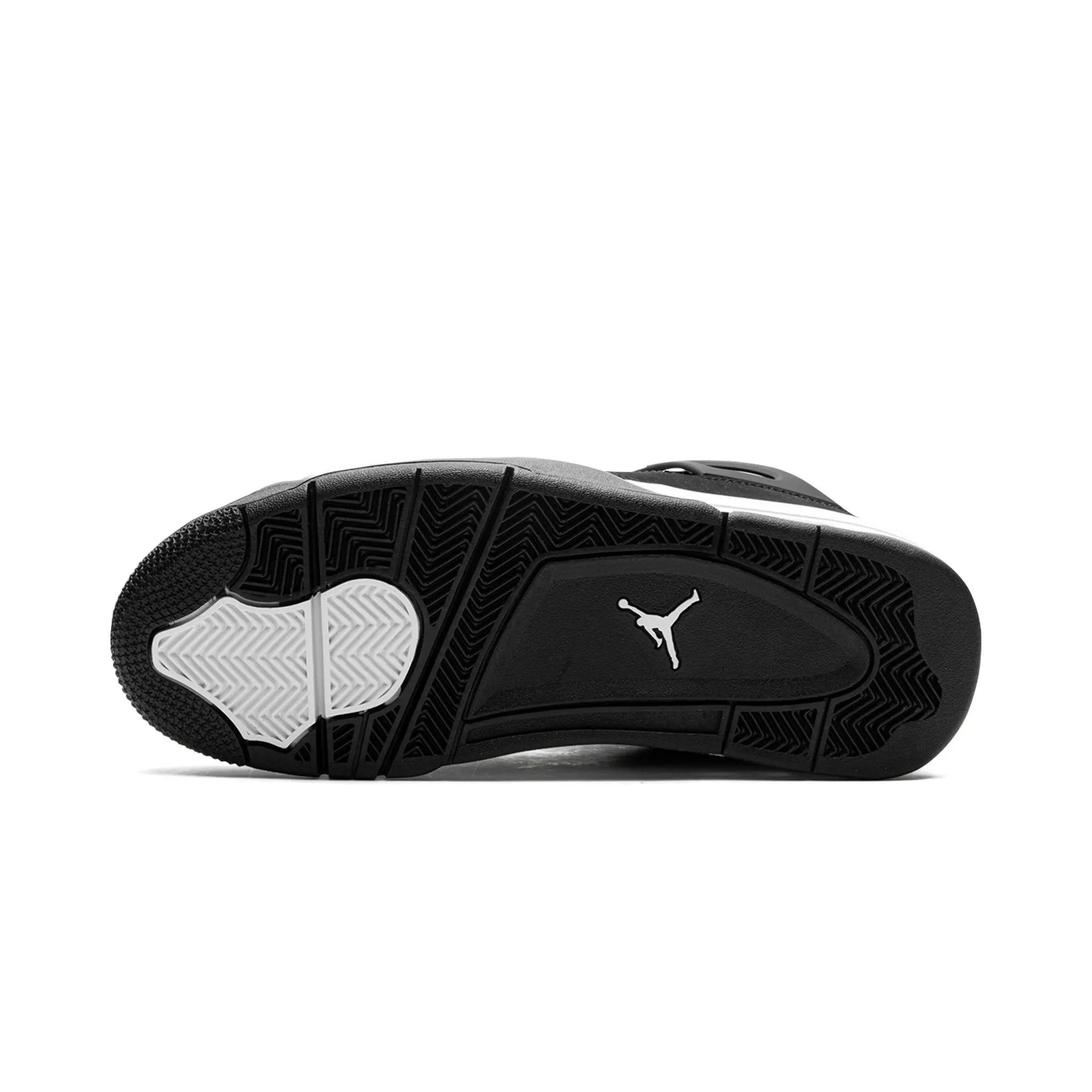 Air Jordan 4 Retro White & Black Thunder