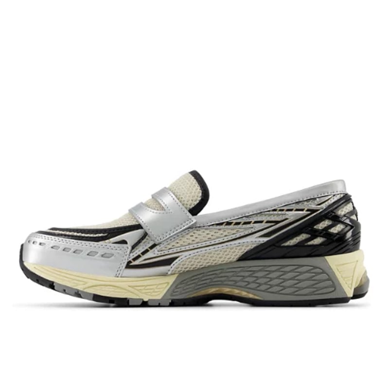 New Balance 1906L Silver Metallic & Cream
