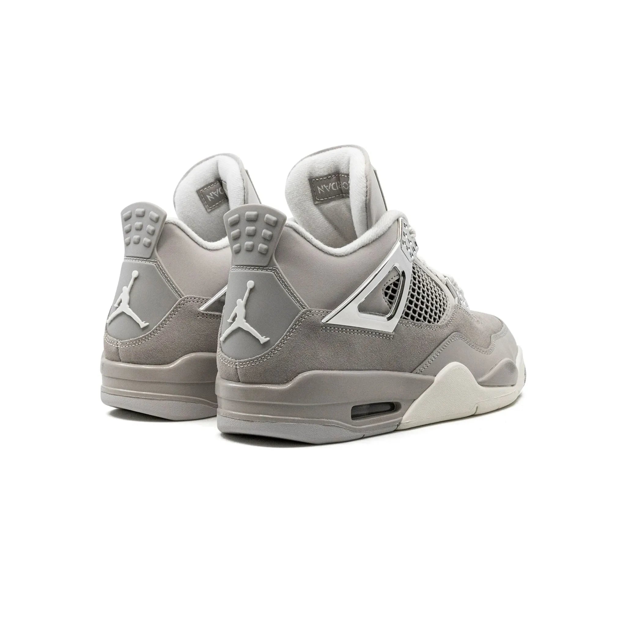 Air Jordan 4 Retro Frozen Moments