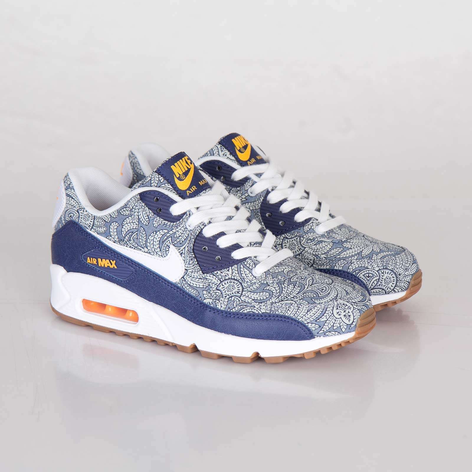 Nike Air Max 90 Liberty image 2