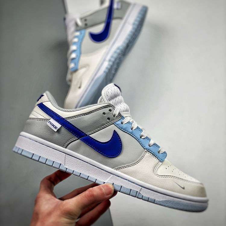 Nike Dunk Low Ivory Hyper Royal image