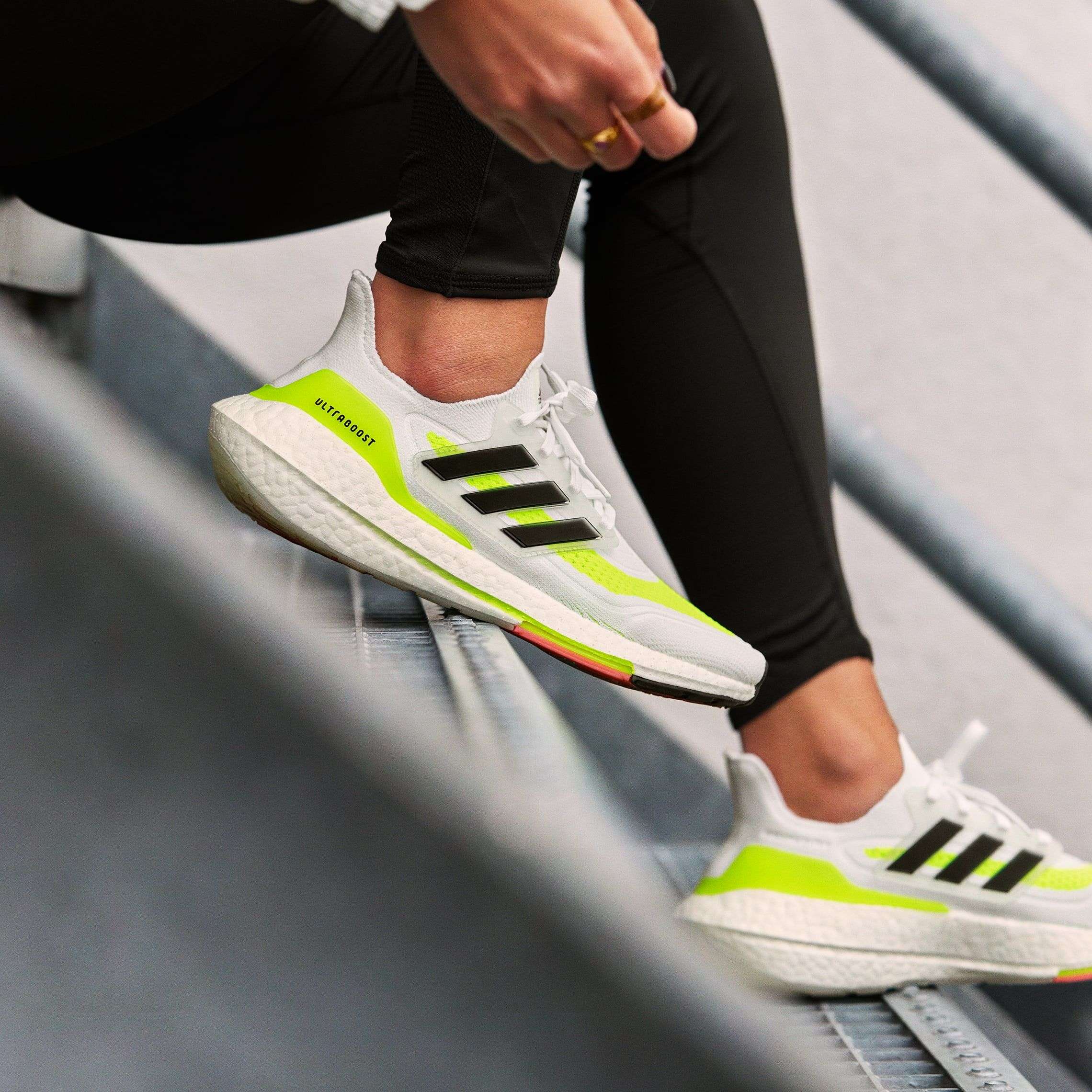 Adidas Ultra Boost 21 White Light Green image