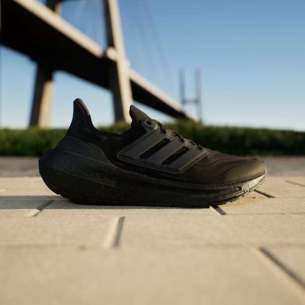 Adidas Ultraboost Light Black image 7