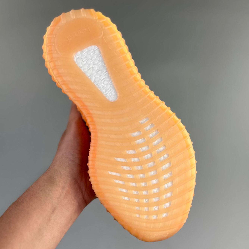 Adidas Yeezy 350 V2 Clay image 9