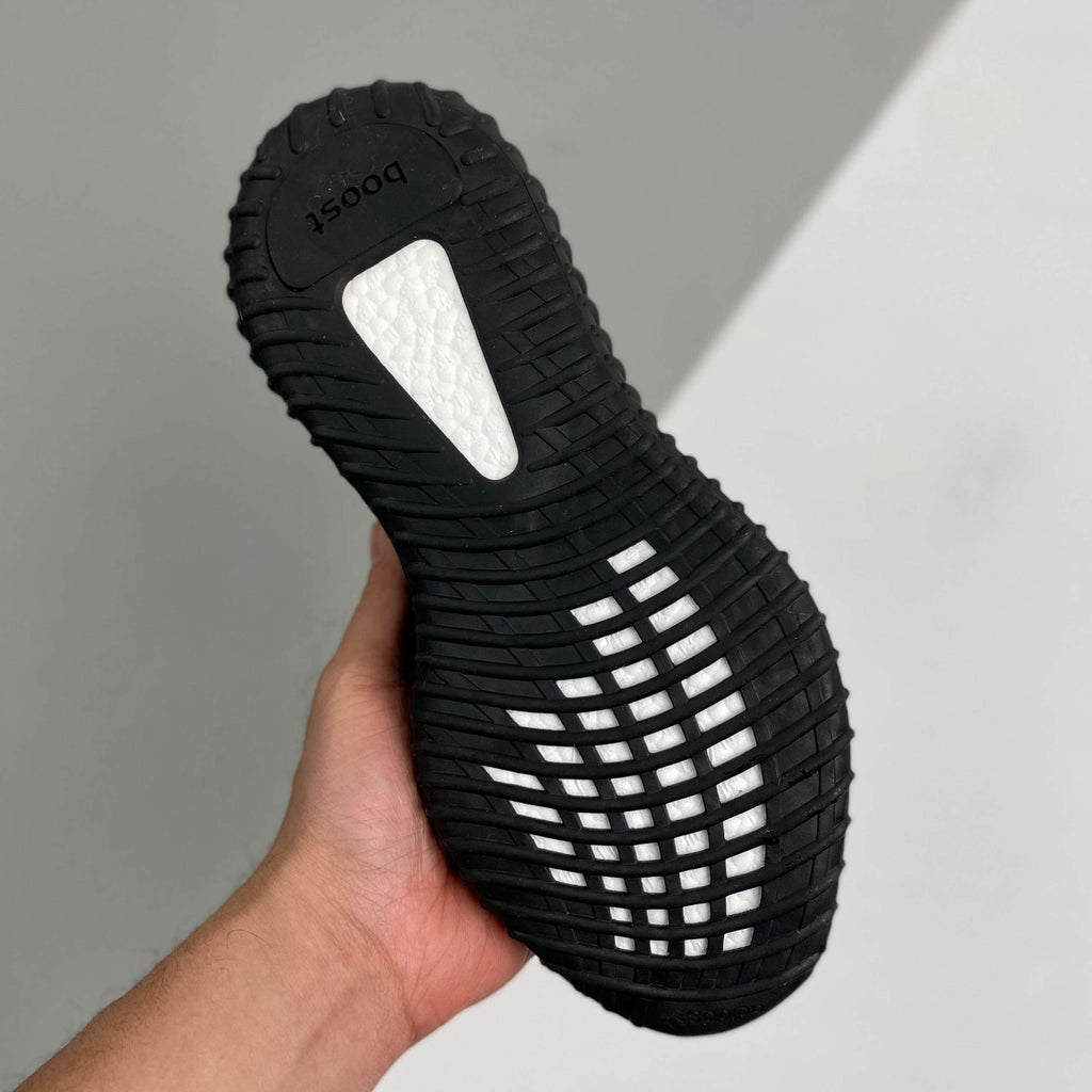 Adidas Yeezy 350 V2 Dazzling Blue image 7