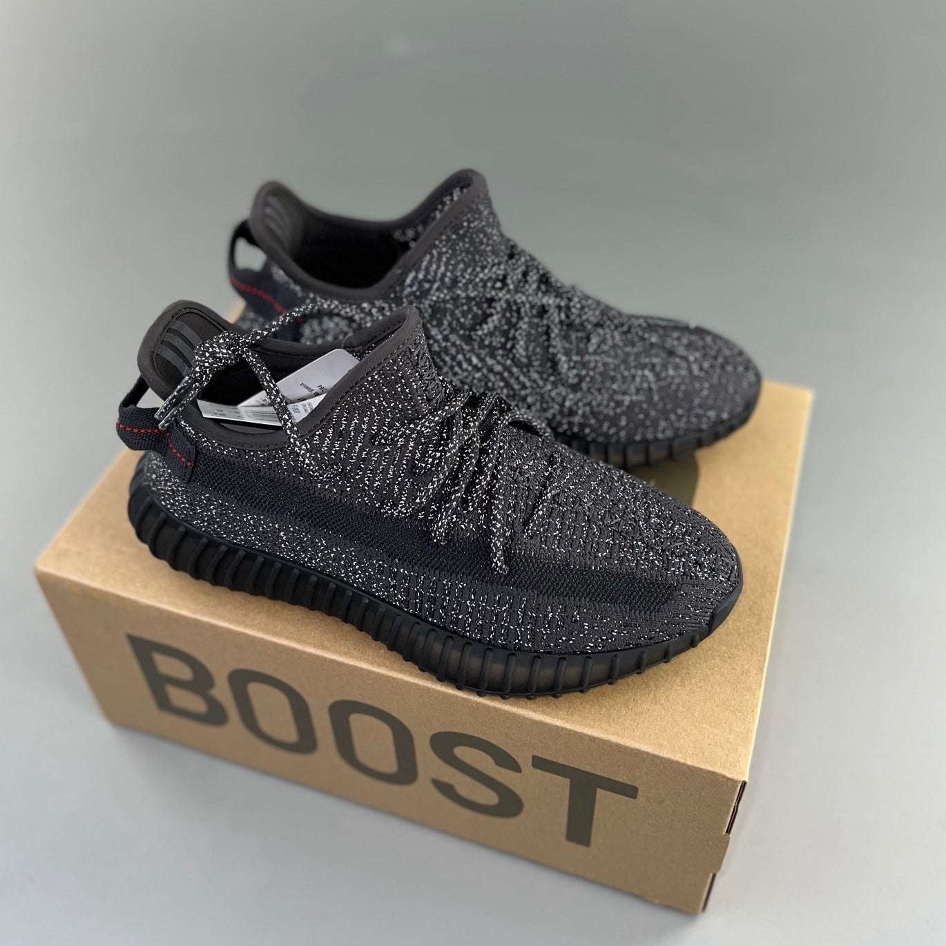 Adidas Yeezy 350 V2 Light image 3