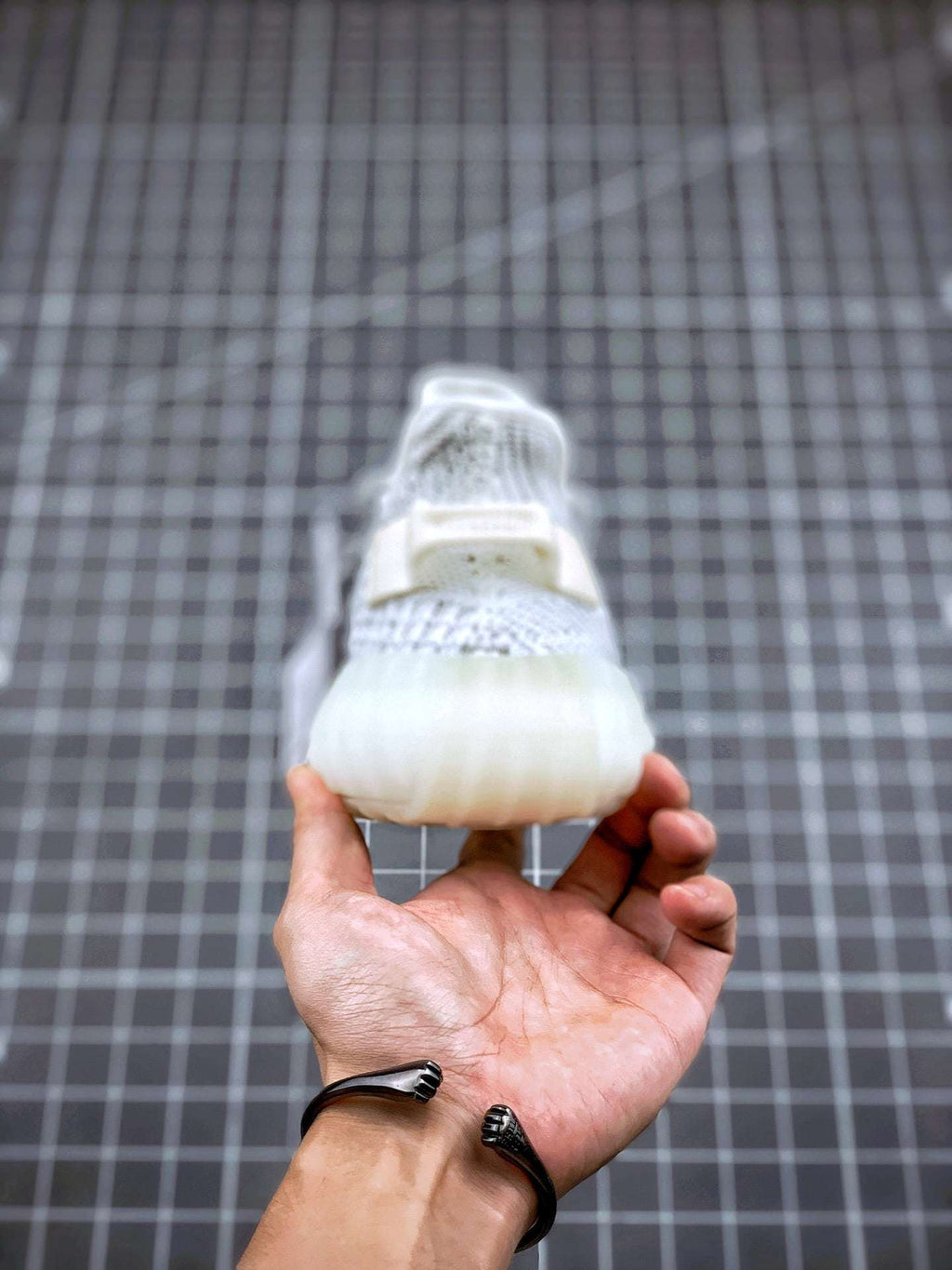 Adidas Yeezy 350 V2 Static White Stary Skye image 7