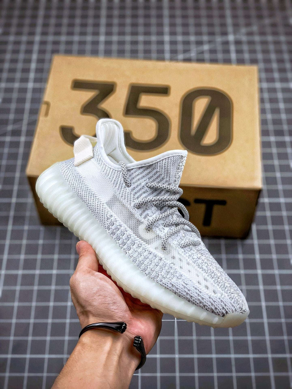 Adidas Yeezy 350 V2 Static White Stary Skye image 2