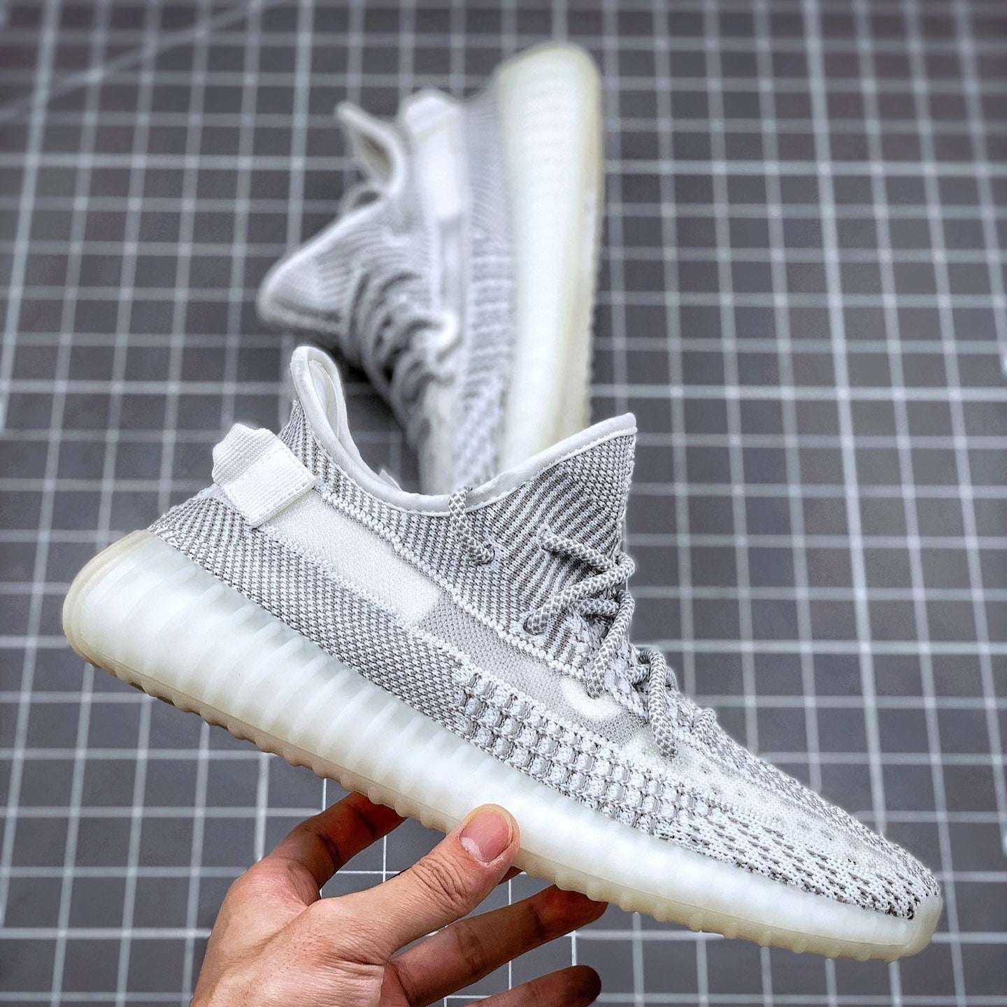 Adidas Yeezy 350 V2 White Star Static Reflective image
