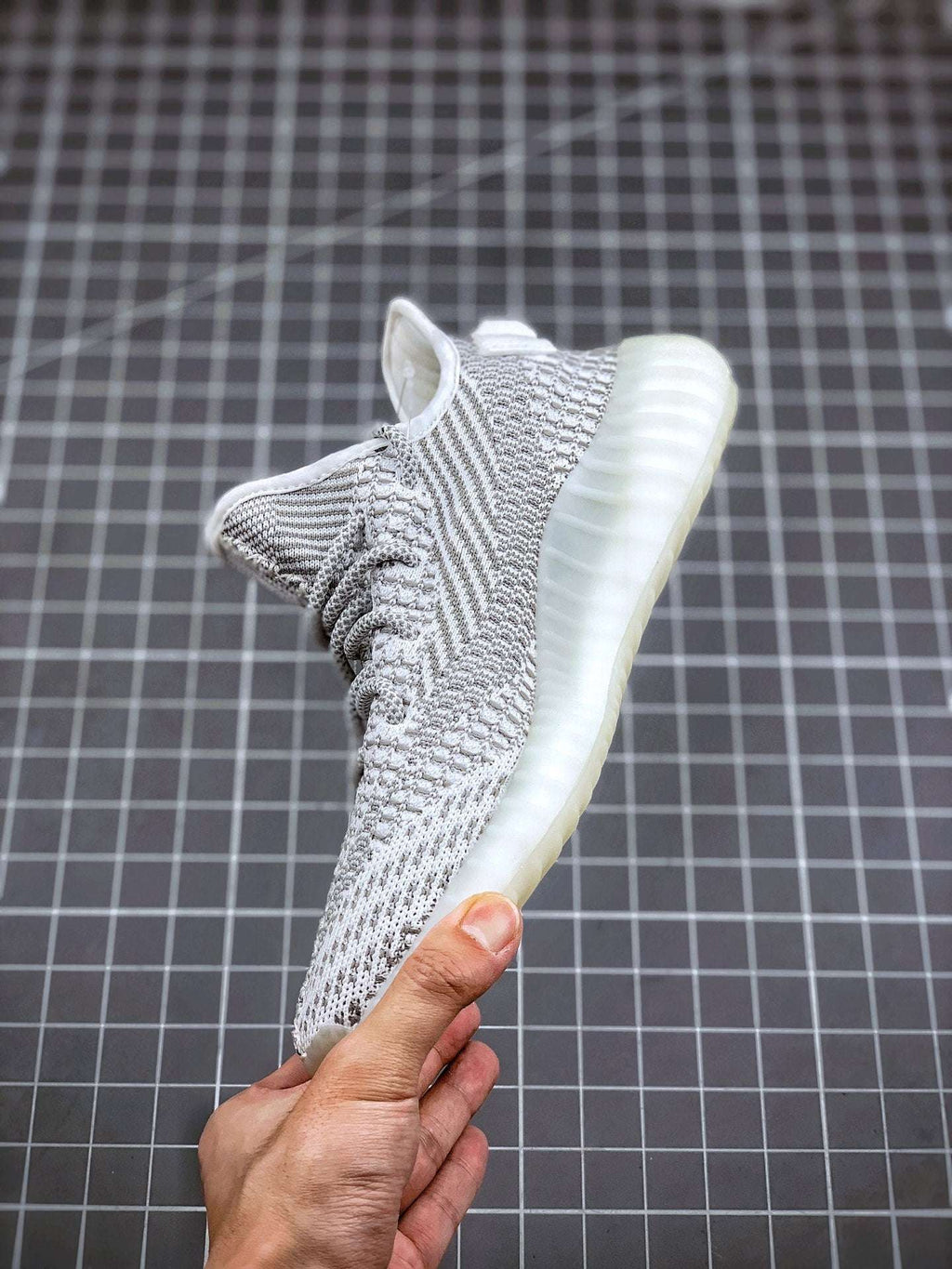 Adidas Yeezy 350 V2 White Star Static Reflective image 6