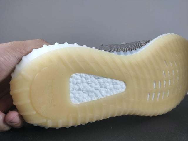 Adidas Yeezy 350 V2 Zyon image 9