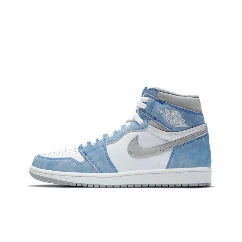 Air Jordan 1 Retro High OG HYPER ROYAL
