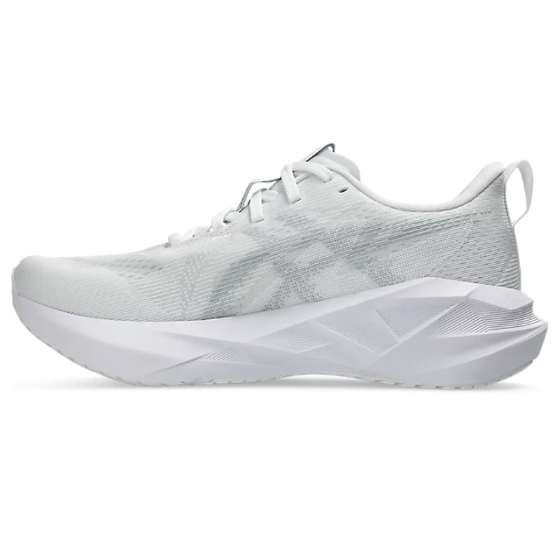 Asics Novablast 5 White & Piedmont Grey
