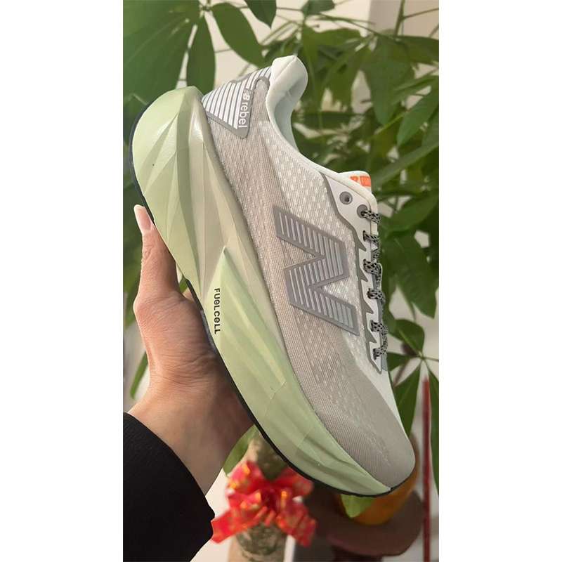 New Balance FuelCell  Rebel v5 Raincloud image