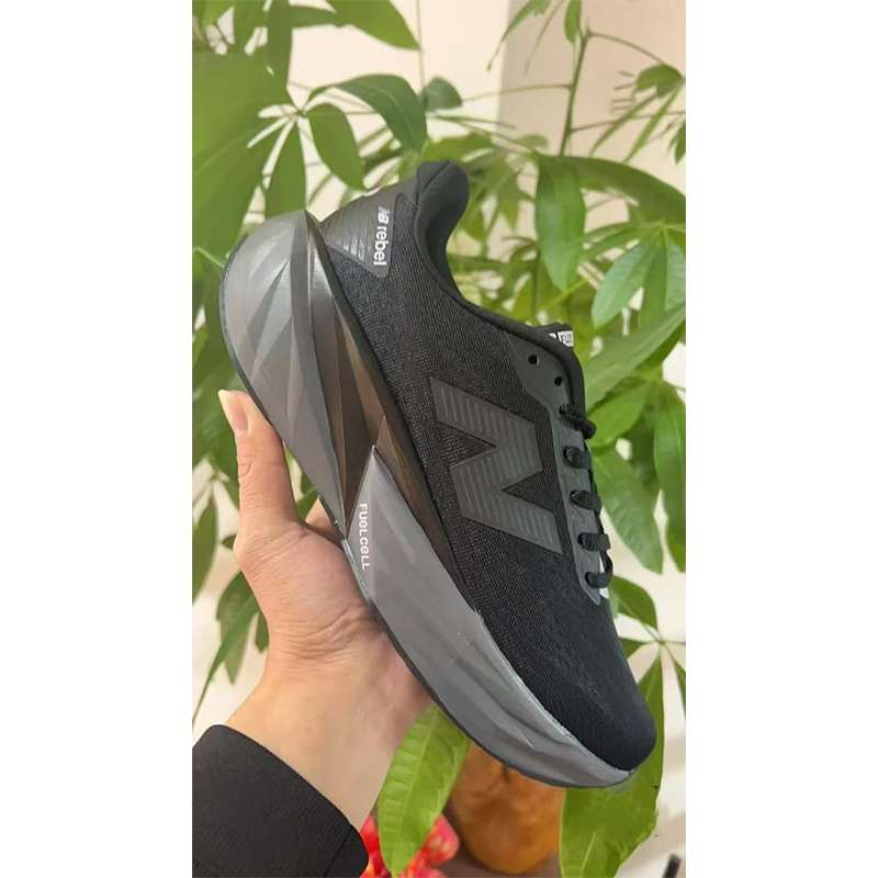 New Balance FuelCell  Rebel v5 Black image