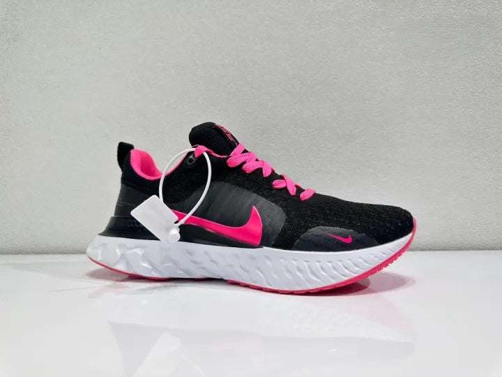 Nike React Infinity Run Flyknit 3 Black Pink image 5