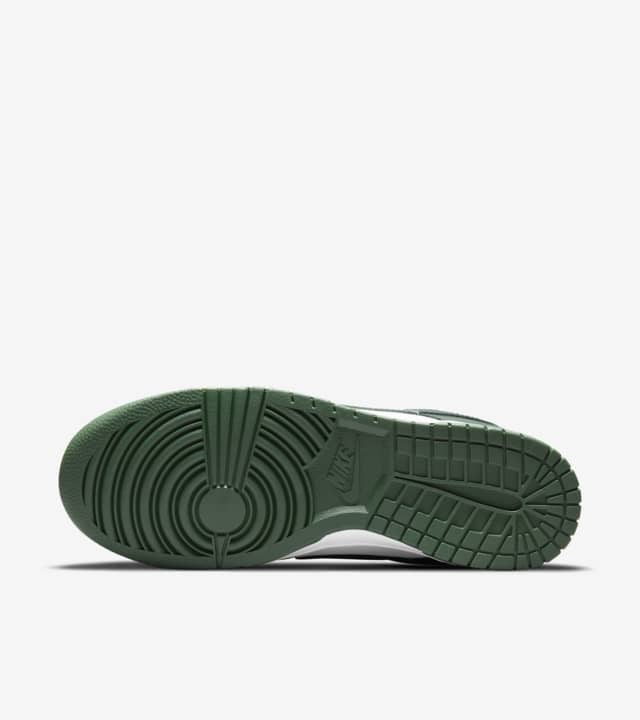 Nike SB Dunk Low Varsity Green image 5