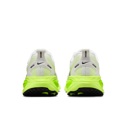 Nike Vomero 18 Road Running Shoes