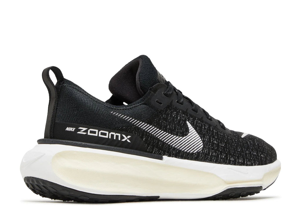 Zoom X Invincible 3 Black White