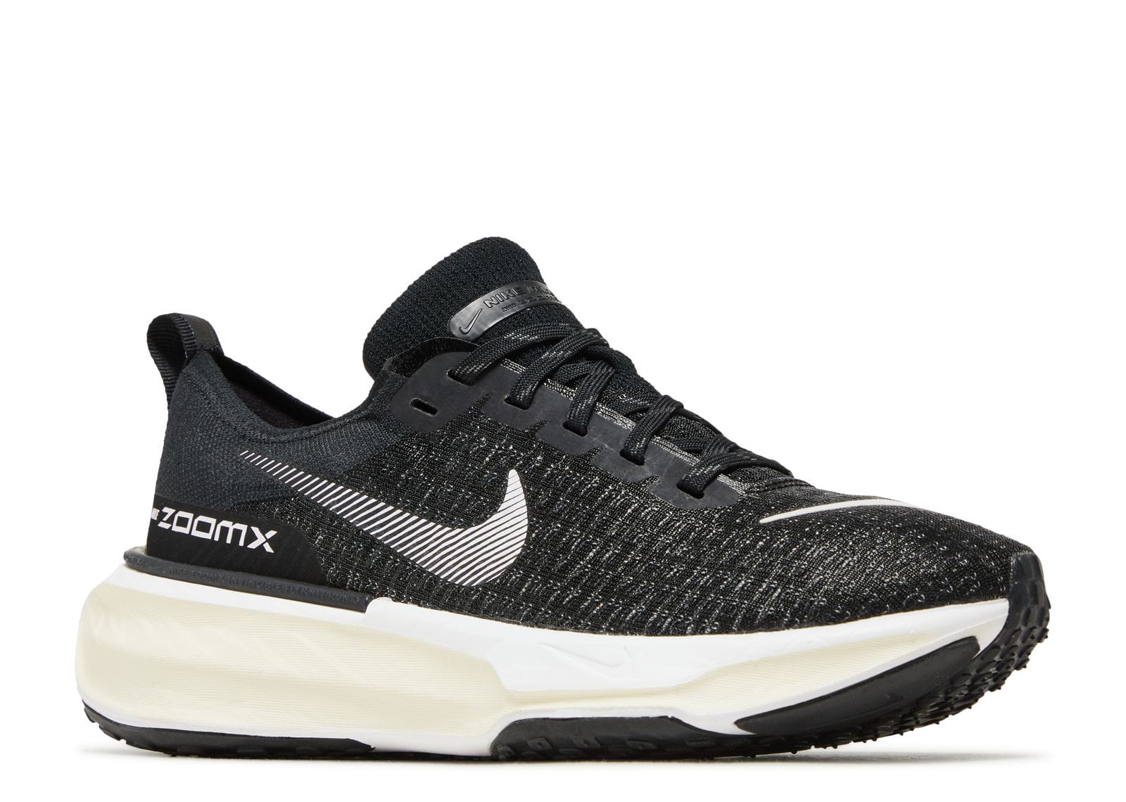 Zoom X Invincible 3 Black White