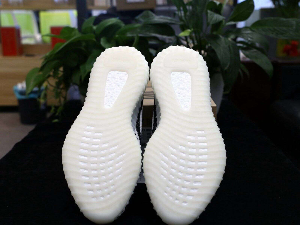 Adidas Yeezy 350 V2 Zebra image 10